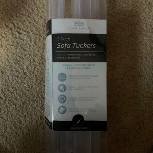SOFA TUCKERS